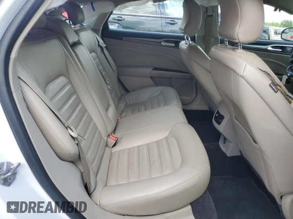 2017 Ford Fusion SE z VIN 3FA6P0H92HR203496, wystawiony jako Copart lot #56719365 z przebiegiem 99 817 mil mil oraz Szkoda całkowita • Salvage title. Historia ofert i sprzedaży dostępna na DreamBid. Obrazek 10.