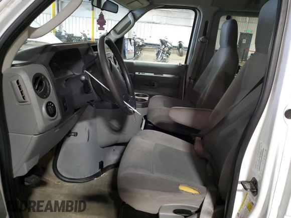 2013 Ford Econoline Passenger XL with VIN 1FBSS3BL4DDA56134, listed as a Copart auction lot 56230655 with 156,113 mi miles and Salvage title. Bid and sale history available at DreamBid. Image 7.