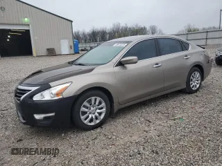 2015 Nissan Altima 2.5 with VIN 1N4AL3APXFN301269, listed as a Copart auction lot 49975225 with 130,288 mi miles and Salvage title. Bid and sale history available at DreamBid. Image 1.