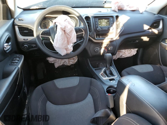 2018 Jeep Cherokee Latitude with VIN 1C4PJLCB6JD518425, listed as a Copart auction lot 89181885 with 120,346 mi miles and Salvage title. Bid and sale history available at DreamBid. Image 8.
