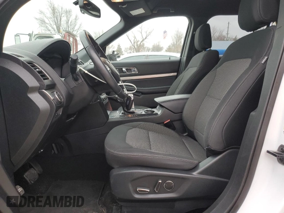 2018 Ford Explorer XLT с VIN 1FM5K7D84JGC44716, выставлен на аукционе Copart как лот 56388255 с пробегом 70 978 миль миль и Списание • Salvage title. История ставок и продаж доступна на DreamBid. Изображение 7.