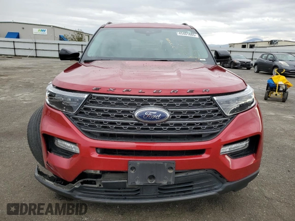 2023 Ford Explorer XLT with VIN 1FMSK7DHXPGB02463, listed as a Copart auction lot 53586825 with 38,854 mi miles and Salvage Title. Bid and sale history available at carsss.com. Image 5.