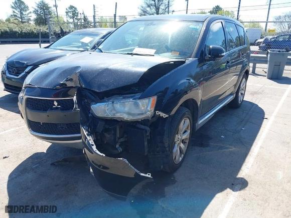 2011 Mitsubishi Outlander GT with VIN JA4JT5AX7BU020644, listed as a IAAI auction lot 41824859 with 125,230 mi miles. Bid and sale history available at carsss.com. Image 6.