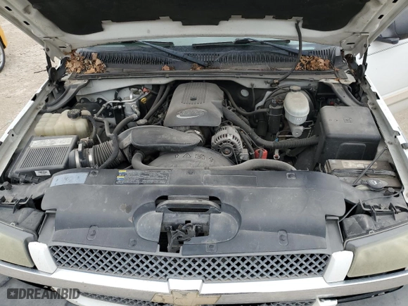 2004 Chevrolet Silverado 1500 Crew Cab LS with VIN 2GCEC13T841402643, listed as a Copart auction lot 49734565 with 221,379 mi miles and Salvage Title. Bid and sale history available at carsss.com. Image 11.