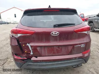 2016 Hyundai Tucson Eco with VIN KM8J3CA26GU179785, listed as a IAAI auction lot 41697664 with 110,975 mi miles. Bid and sale history available at carsss.com. Image 16.