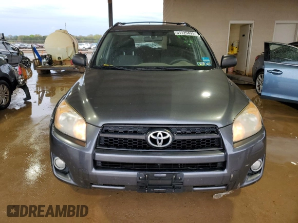 2009 Toyota RAV4 Sport with VIN JTMZF32V295011727, listed as a Copart auction lot 51129495 with 130,552 mi miles and Salvage title. Bid and sale history available at DreamBid. Image 5.