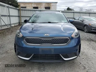 2018 Kia Niro LX with VIN KNDCB3LCXJ5207059, listed as a Copart auction lot 52720475 with 23,594 mi miles and Salvage Title. Bid and sale history available at carsss.com. Image 5.