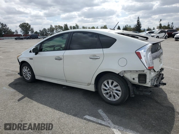 2012 Toyota Prius с VIN JTDKN3DPXC3012985, выставлен на аукционе Copart как лот 54758125 с пробегом 246 860 миль миль и Списание • Salvage title. История ставок и продаж доступна на DreamBid. Изображение 2.
