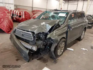 2008 Toyota Highlander Hybrid Limited with VIN JTEEW44A282016047, listed as a IAAI auction lot 41713409 with 1 mi miles. Bid and sale history available at carsss.com. Image 2.