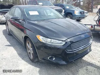 2014 Ford Fusion SE with VIN 1FA6P0H73E5389515, listed as a IAAI auction lot 41842472 with 204,136 mi miles. Bid and sale history available at carsss.com. Image 1.