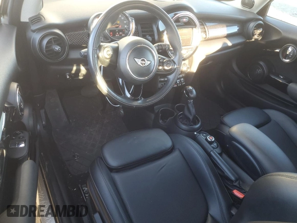2018 MINI Hardtop Cooper S with VIN WMWXP7C59J2A47236, listed as a Copart auction lot 82917104 with 69,195 mi miles and Salvage Title. Bid and sale history available at DreamBid. Image 8.