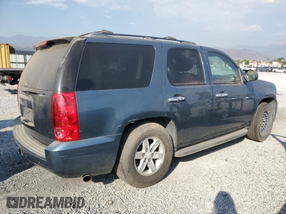 2008 GMC Yukon Commercial with VIN 1GKFK13078R209012, listed as a Copart auction lot 73838464 with 151,608 mi miles and Clean Title. Bid and sale history available at carsss.com. Image 3.