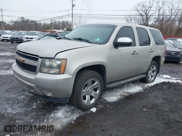 2009 Chevrolet Tahoe Special Service Vehicle with VIN 1GNFK03079R261304, listed as a IAAI auction lot 41555607 with 182,880 mi miles. Bid and sale history available at carsss.com. Image 19.