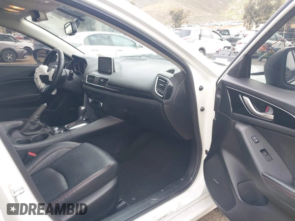2014 Mazda 3 i Grand Touring with VIN JM1BM1M78E1208462, listed as a IAAI auction lot 41774218 with 82,781 mi miles and . Bid and sale history available at DreamBid. Image 5.