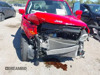 2018 Jeep Renegade Altitude with VIN ZACCJBBB0JPJ53636, listed as a IAAI auction lot 41859778 with 35,356 mi miles and . Bid and sale history available at DreamBid. Image 6.