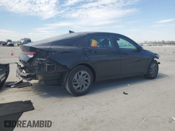 2024 Hyundai Elantra SEL with VIN KMHLM4DG1RU829032, listed as a Copart auction lot 50372215 with 11,495 mi miles and Clean title. Bid and sale history available at DreamBid. Image 3.