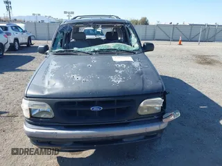 1996 Ford Explorer XL с VIN 1FMDU34X7TUA39918, выставлен на аукционе IAAI как лот 42033378 с пробегом 216 640 миль миль и . История ставок и продаж доступна на DreamBid. Изображение 6.