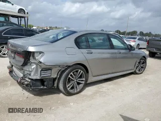 2021 BMW 7 Series 750i xDrive with VIN WBA7U2C07MCE92993, listed as a Copart auction lot 47550495 with 34,985 mi miles and Non repairable. Bid and sale history available at DreamBid. Image 3.