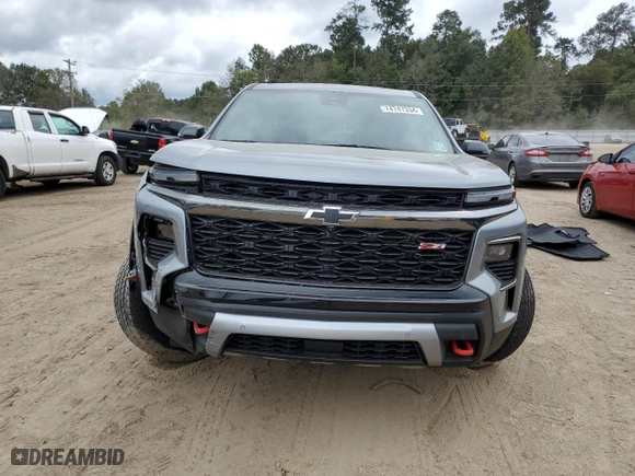 2024 Chevrolet Traverse AWD Z71 with VIN 1GNEVJKS0RJ144142, listed as a Copart auction lot 74747334 with 6,711 mi miles and Salvage Title. Bid and sale history available at carsss.com. Image 5.