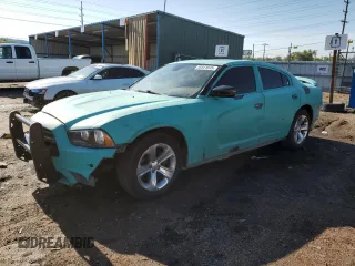 2011 Dodge Charger SE z VIN 2B3CL3CG8BH597378, wystawiony jako Copart lot #58841845 z przebiegiem 133 945 mil mil oraz Czysty tytuł • Clean title. Historia ofert i sprzedaży dostępna na DreamBid. Obrazek 1.
