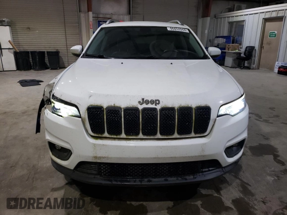 2019 Jeep Cherokee Latitude with VIN 1C4PJMCB5KD158331, listed as a Copart auction lot 86852044 with 86,495 mi miles and Salvage Title. Bid and sale history available at carsss.com. Image 5.