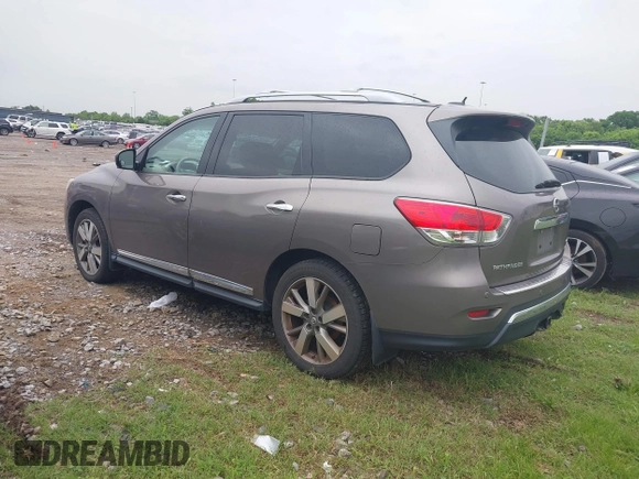 2014 Nissan Pathfinder SL with VIN 5N1AR2MM5EC642847, listed as a IAAI auction lot 42186822 with 237,438 mi miles. Bid and sale history available at carsss.com. Image 3.
