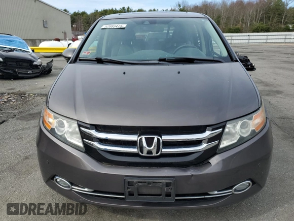 2015 Honda Odyssey Touring Elite with VIN 5FNRL5H95FB117971, listed as a Copart auction lot 52083475 with 82,626 mi miles and Salvage Title. Bid and sale history available at DreamBid. Image 5.