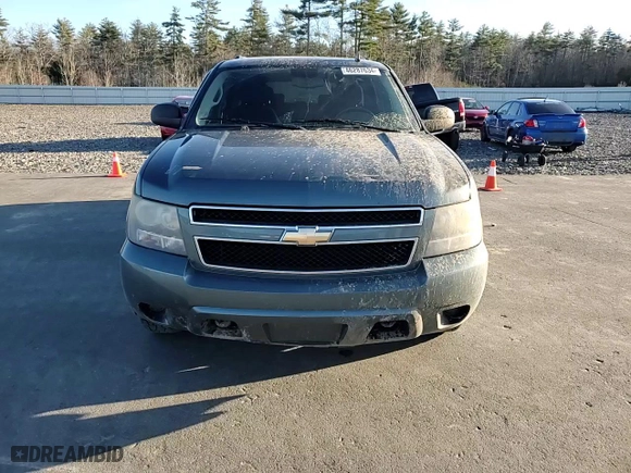 2010 Chevrolet Suburban Commercial with VIN 1GNUKHE3XAR233207, listed as a Copart auction lot 46287634 with 160,317 mi miles and Salvage Title. Bid and sale history available at carsss.com. Image 11.