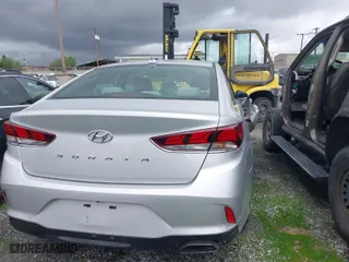 2019 Hyundai Sonata Sport with VIN 5NPE34AF4KH783417, listed as a IAAI auction lot 41555766 with 40,634 mi miles. Bid and sale history available at carsss.com. Image 17.