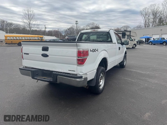 2012 Ford F-150 XL с VIN 1FTMF1EM8CKE38744, выставлен на аукционе Copart как лот 54274445 с пробегом 154 744 миль миль и Чистый • Clean title. История ставок и продаж доступна на DreamBid. Изображение 3.