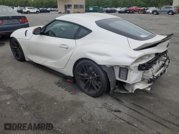 2020 Toyota Supra 3.0 with VIN WZ1DB4C03LW022950, listed as a Copart auction lot 57889245 with 39,081 mi miles and Salvage title. Bid and sale history available at DreamBid. Image 2.