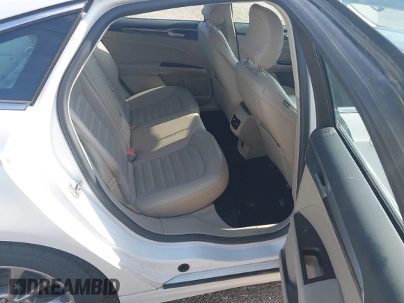 2017 Ford Fusion SE with VIN 3FA6P0HD8HR377562, listed as a IAAI auction lot 42625212 with 276,164 mi miles and . Bid and sale history available at DreamBid. Image 8.