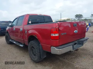 2007 Ford F-150 XLT with VIN 1FTPW14587FB72289, listed as a IAAI auction lot 42024069 with 195,520 mi miles. Bid and sale history available at carsss.com. Image 3.