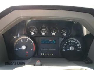 2012 Ford F-250 XL with VIN 1FT7W2BTXCEB91868, listed as a Copart auction lot 60296175 with 198,447 mi miles and Clean title. Bid and sale history available at DreamBid. Image 9.