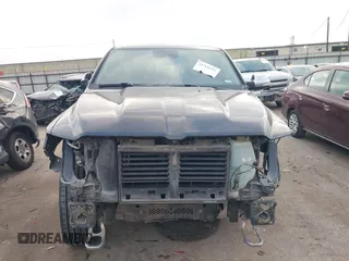 2019 Ram 1500 Limited z VIN 1C6SRFHT9KN594990, wystawiony jako IAAI lot #41760766 z przebiegiem 102 740 mil mil oraz . Historia ofert i sprzedaży dostępna na DreamBid. Obrazek 13.