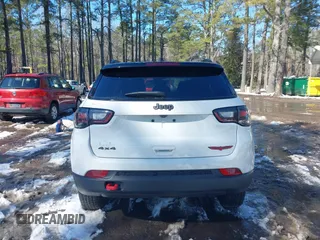 2022 Jeep Compass Trailhawk z VIN 3C4NJDDB6NT172792, wystawiony jako IAAI lot #41615557 z przebiegiem 12 191 mil mil oraz . Historia ofert i sprzedaży dostępna na DreamBid. Obrazek 16.