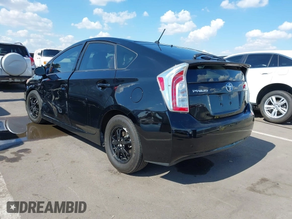 2013 Toyota Prius One z VIN JTDKN3DU1D5601970, wystawiony jako IAAI lot #42407934 z przebiegiem 130 535 mil mil oraz . Historia ofert i sprzedaży dostępna na DreamBid. Obrazek 3.