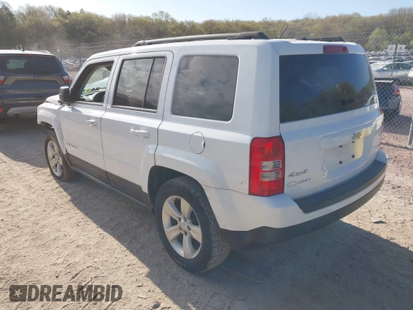 2014 Jeep Patriot Sport z VIN 1C4NJRBB1ED644371, wystawiony jako IAAI lot #42217823 z przebiegiem 139 215 mil mil oraz . Historia ofert i sprzedaży dostępna na DreamBid. Obrazek 3.