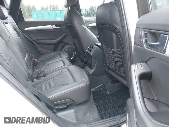 2017 Audi Q5 Premium Plus z VIN WA1M2AFP3HA085759, wystawiony jako IAAI lot #42561637 z przebiegiem 77 515 mil mil oraz . Historia ofert i sprzedaży dostępna na DreamBid. Obrazek 8.