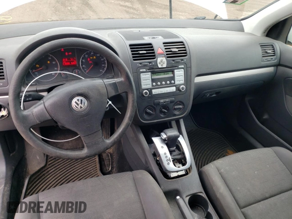 2007 Volkswagen Rabbit с VIN WVWBR71K47W248718, выставлен на аукционе Copart как лот 55267755 с пробегом 216 008 миль миль и Списание • Salvage title. История ставок и продаж доступна на DreamBid. Изображение 8.
