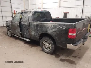 2006 Ford F-150 XLT with VIN 1FTPX14V26NA84341, listed as a IAAI auction lot 41113436 with 179,361 mi miles. Bid and sale history available at carsss.com. Image 3.