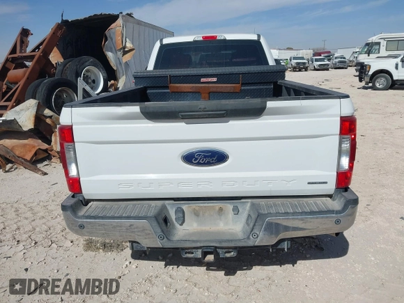 2019 Ford Super Duty F-250 SRW XL with VIN 1FT7W2A66KEC68830, listed as a IAAI auction lot 41676787 with 155,201 mi miles. Bid and sale history available at carsss.com. Image 16.