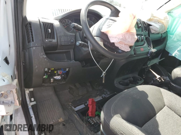2019 Ram ProMaster Cargo with VIN 3C6TRVNGXKE513098, listed as a Copart auction lot 48754045 with 233,369 mi miles and Salvage Title. Bid and sale history available at DreamBid. Image 8.