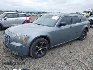 2006 Dodge Magnum with VIN 2D4FV47T66H302211, listed as a IAAI auction lot 42090473 with 218,250 mi miles and . Bid and sale history available at carsss.com. Image 2.