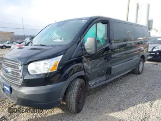 2018 Ford Transit Passenger XL z VIN 1FBZX2YM5JKA57441, wystawiony jako IAAI lot #41257346 z przebiegiem 71 702 mil mil oraz . Historia ofert i sprzedaży dostępna na DreamBid. Obrazek 17.