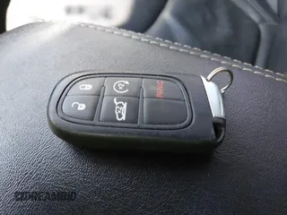 2018 Jeep Cherokee Limited с VIN 1C4PJLDB8JD563185, выставлен на аукционе IAAI как лот 41997900 с пробегом 72 902 миль миль и . История ставок и продаж доступна на DreamBid. Изображение 11.
