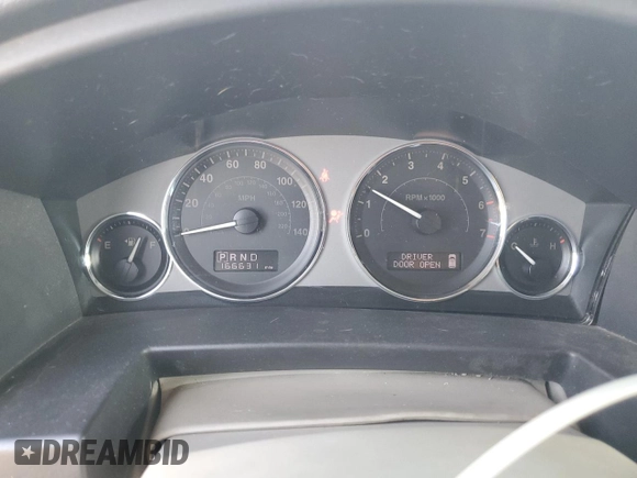 2008 Jeep Commander Overland с VIN 1J8HG68268C159809, выставлен на аукционе Copart как лот 63460985 с пробегом 166 631 миль миль и Списание • Salvage title. История ставок и продаж доступна на DreamBid. Изображение 9.