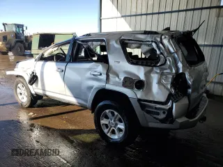2024 Toyota 4Runner SR5 with VIN JTEEU5JR1R5313865, listed as a Copart auction lot 42322245 with 14,672 mi miles and Salvage title. Bid and sale history available at DreamBid. Image 2.