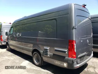 2021 Mercedes-Benz Sprinter with VIN W1W9ED3YXMT061558, listed as a Copart auction lot 53903504 with 19,035 mi miles and Clean Title. Bid and sale history available at DreamBid. Image 3.