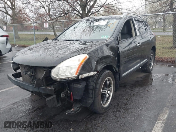2013 Nissan Rogue SL with VIN JN8AS5MT8DW525508, listed as a IAAI auction lot 41909220 with 63,059 mi miles. Bid and sale history available at carsss.com. Image 2.
